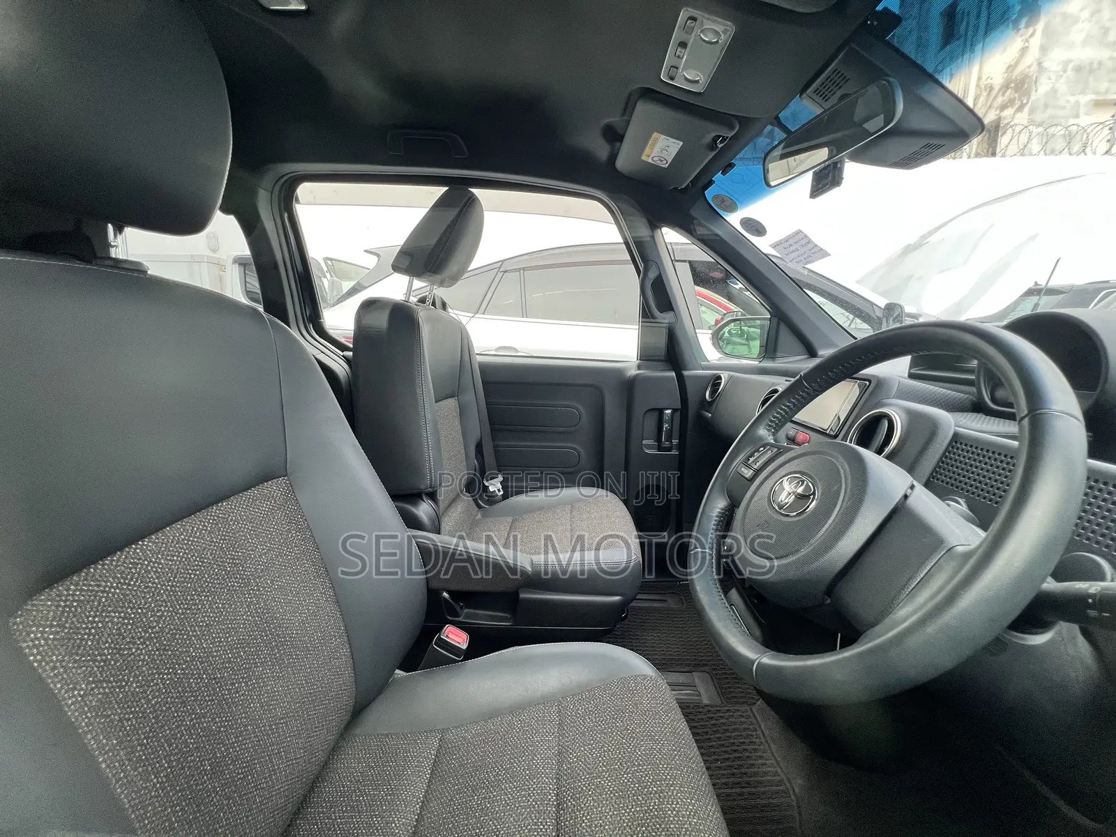 Toyota Spade 2019 Black