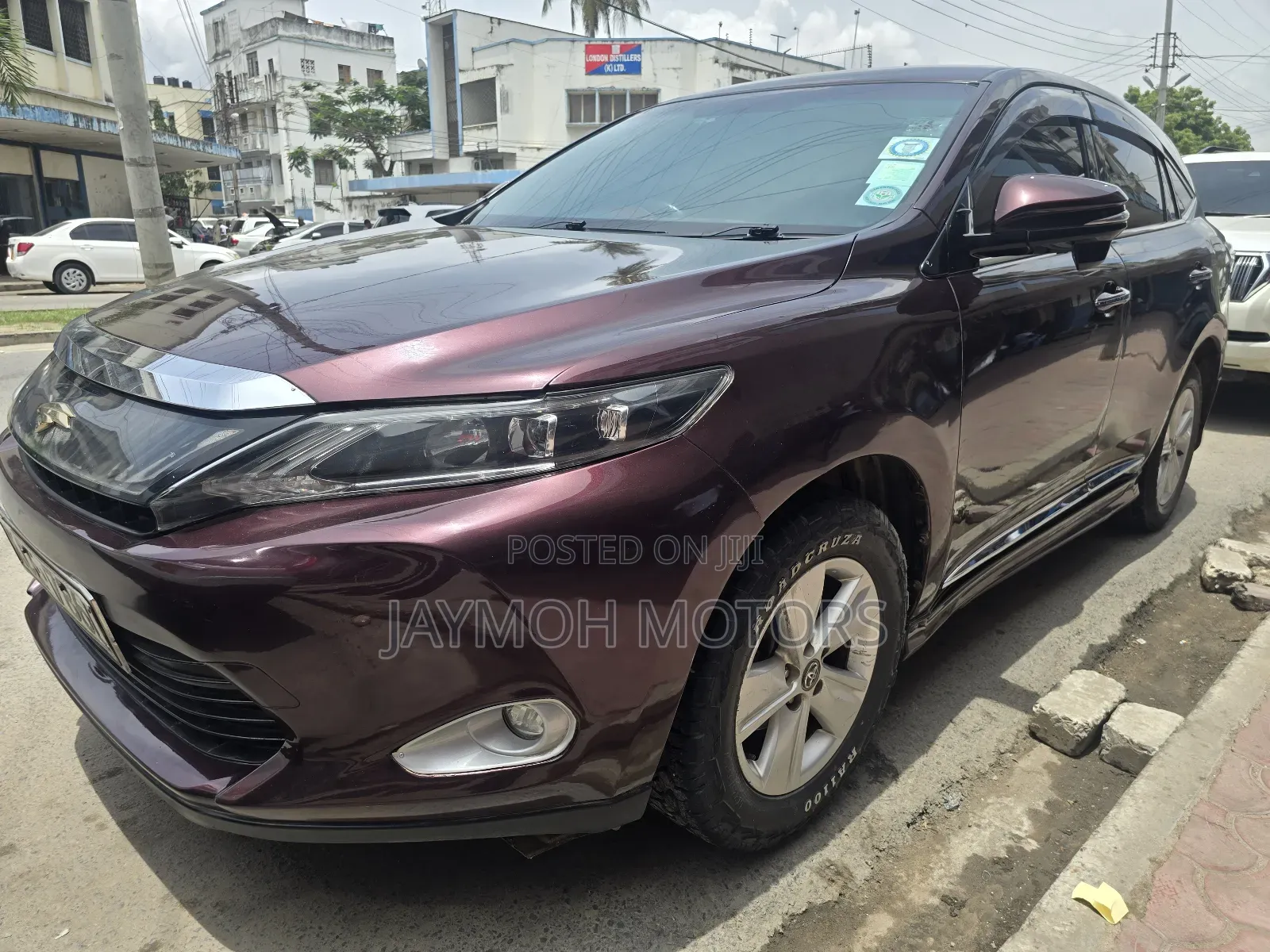 Toyota Harrier 2015 Maroon