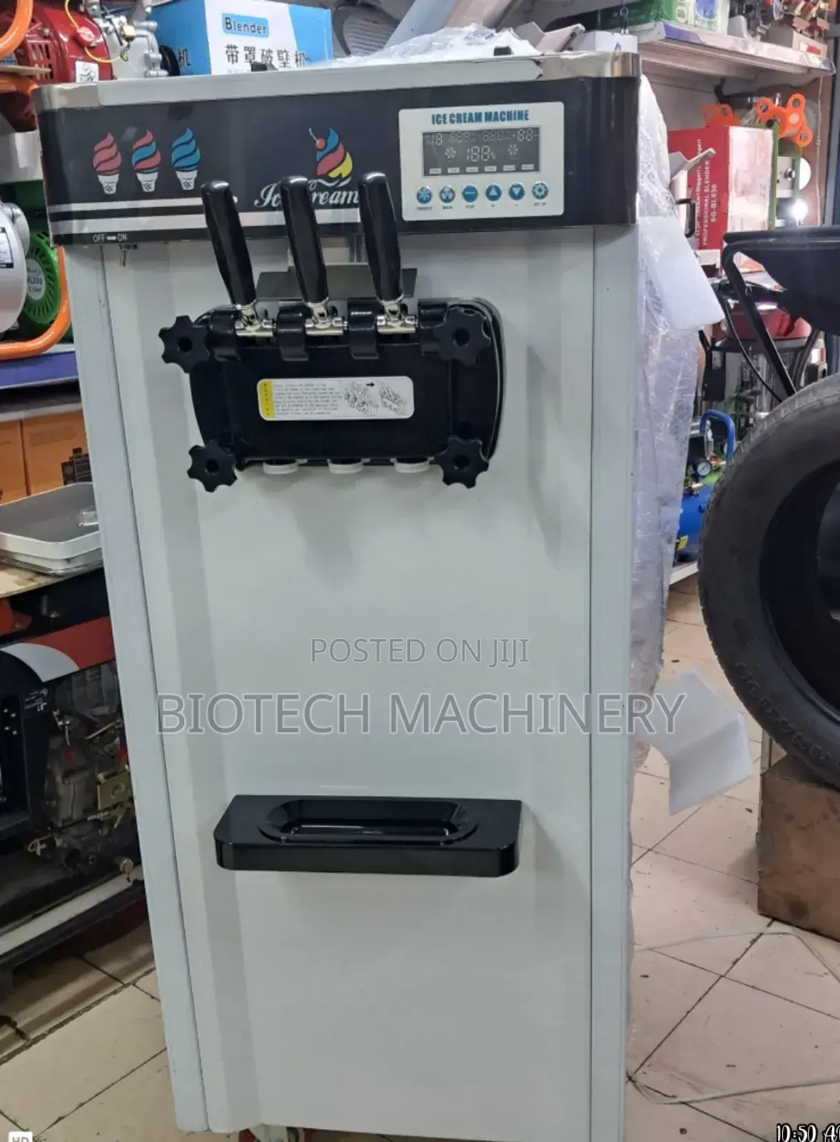 Ice Cream Machine
