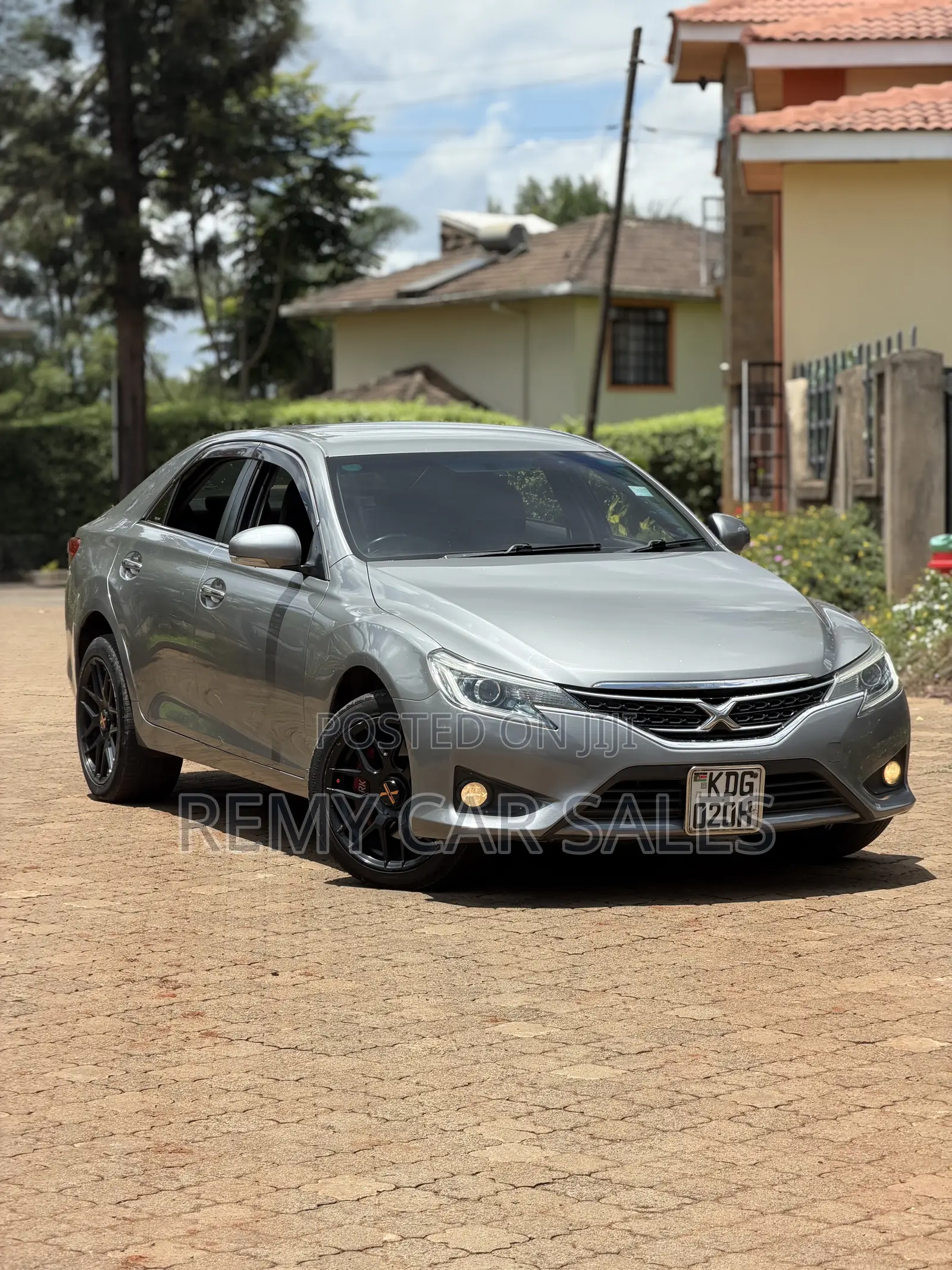 Toyota Mark X 2014 Gold