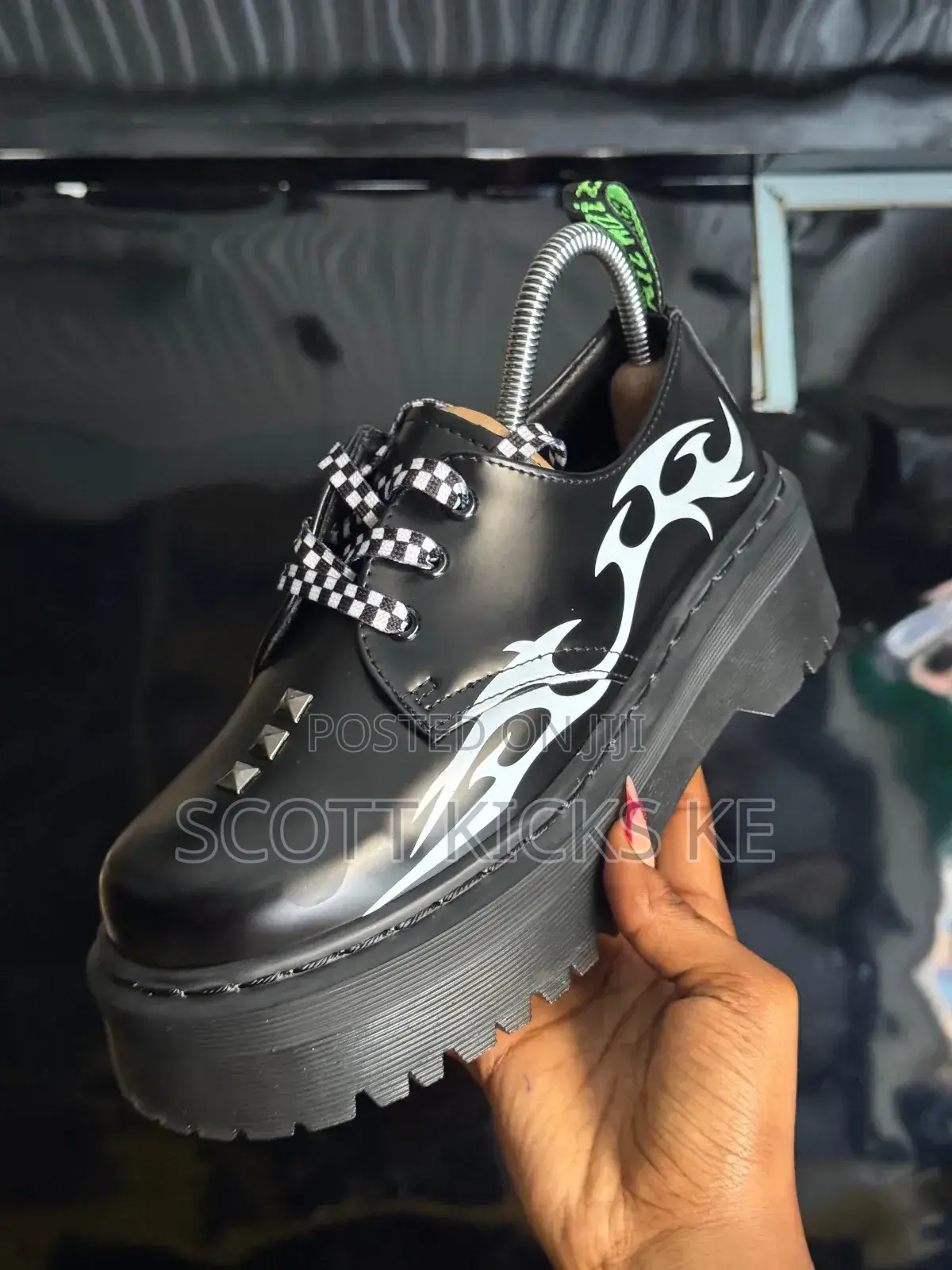 Dr. Martens 1461 Quad Retro
“ Tribal ”