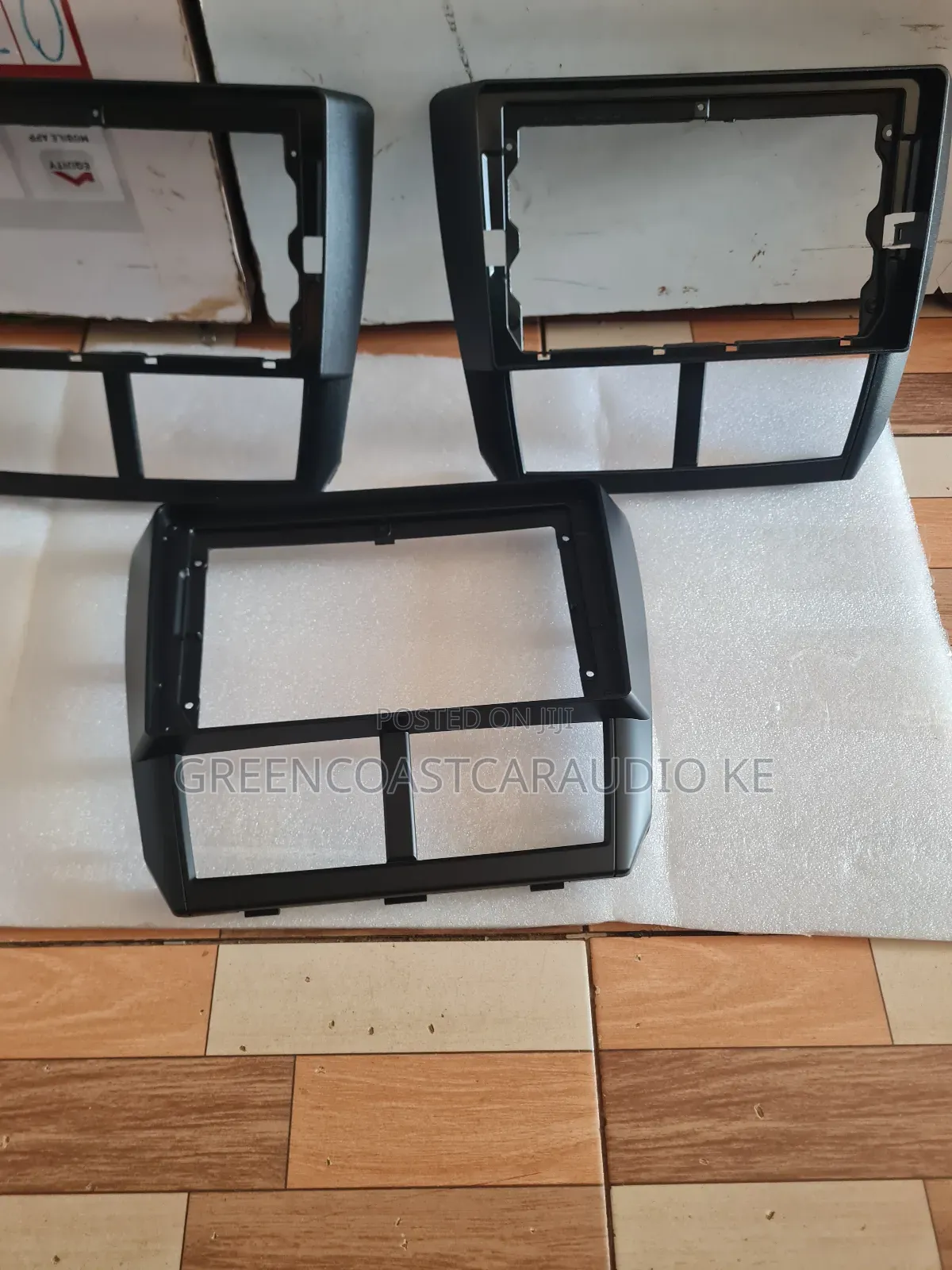 Subaru Forester Xt 2006_2013 Aftermarket Radio Console or Frame