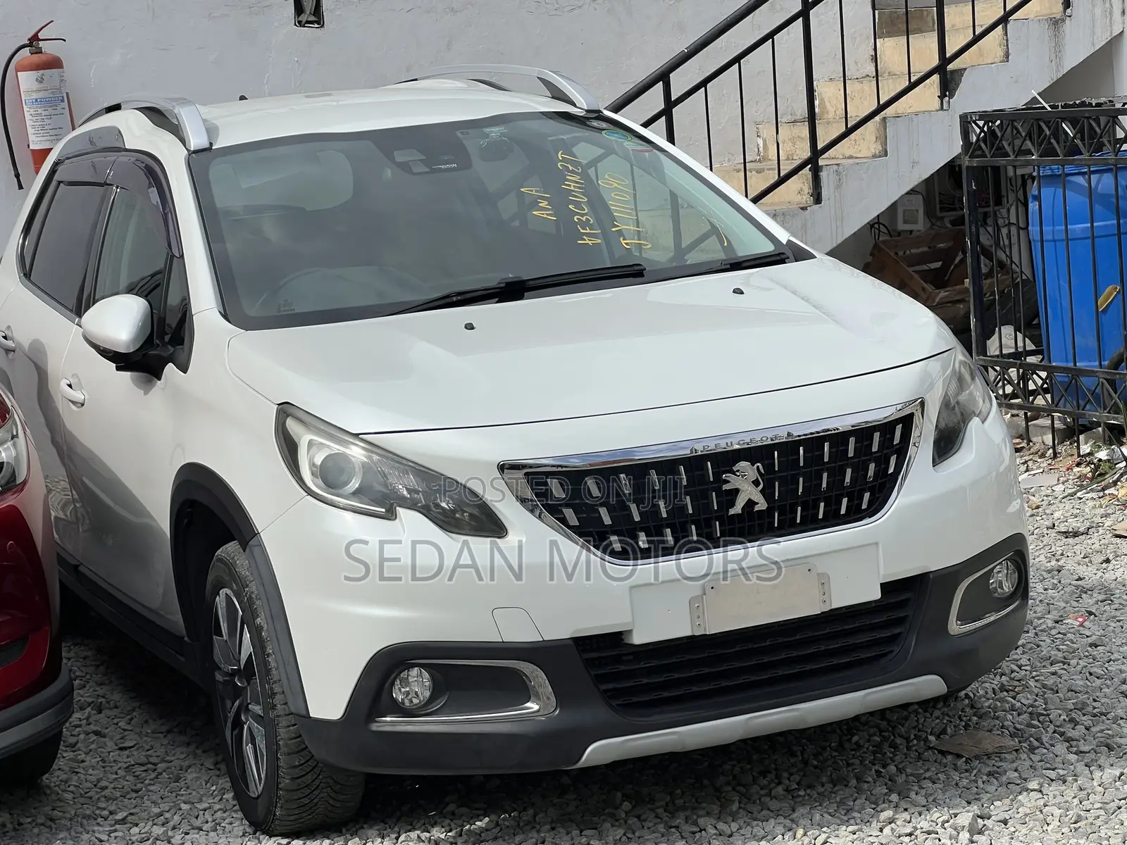 Peugeot 2008 2019 White
