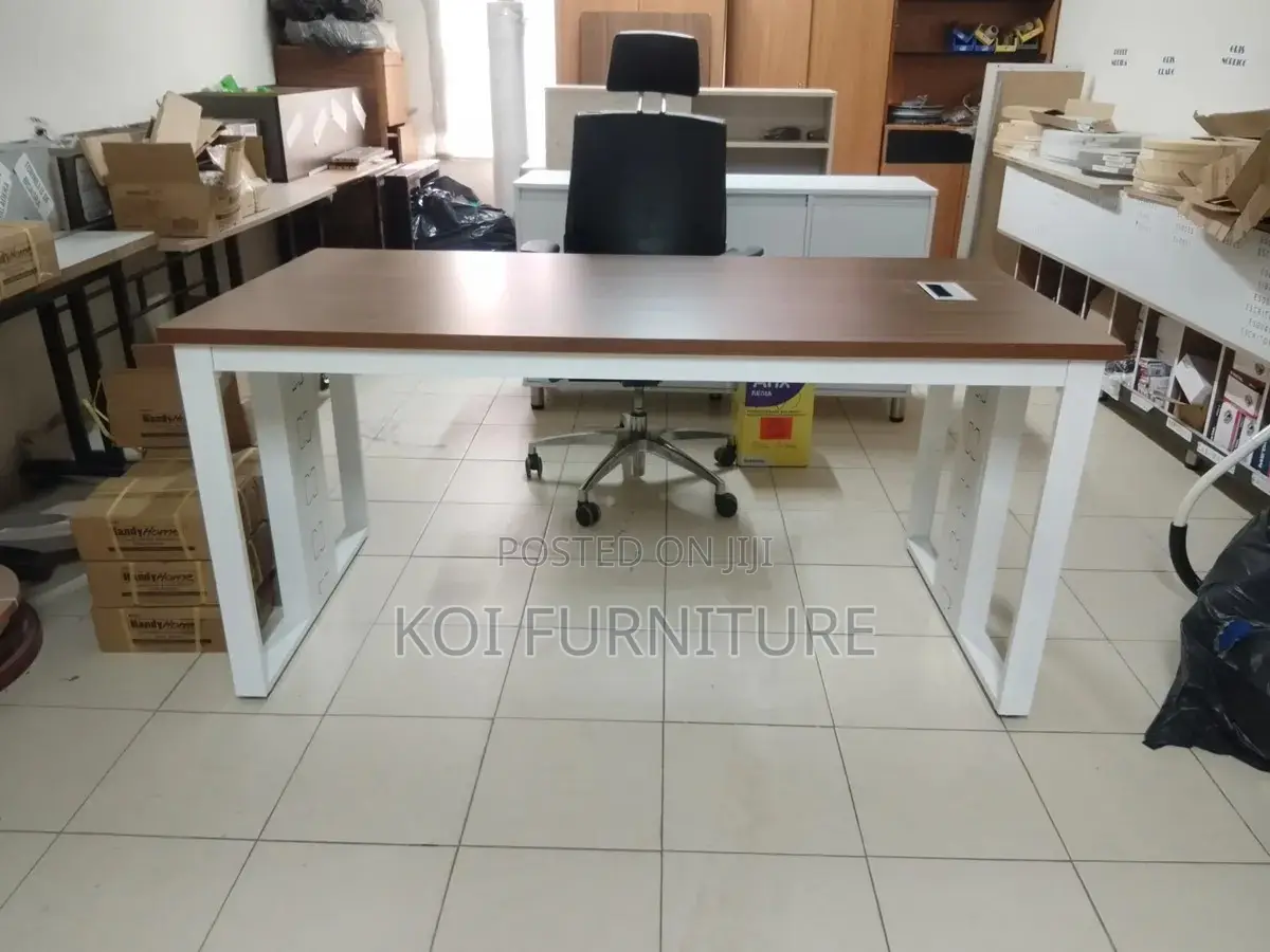 Office Desk : Modern Executive Office Computer Desk