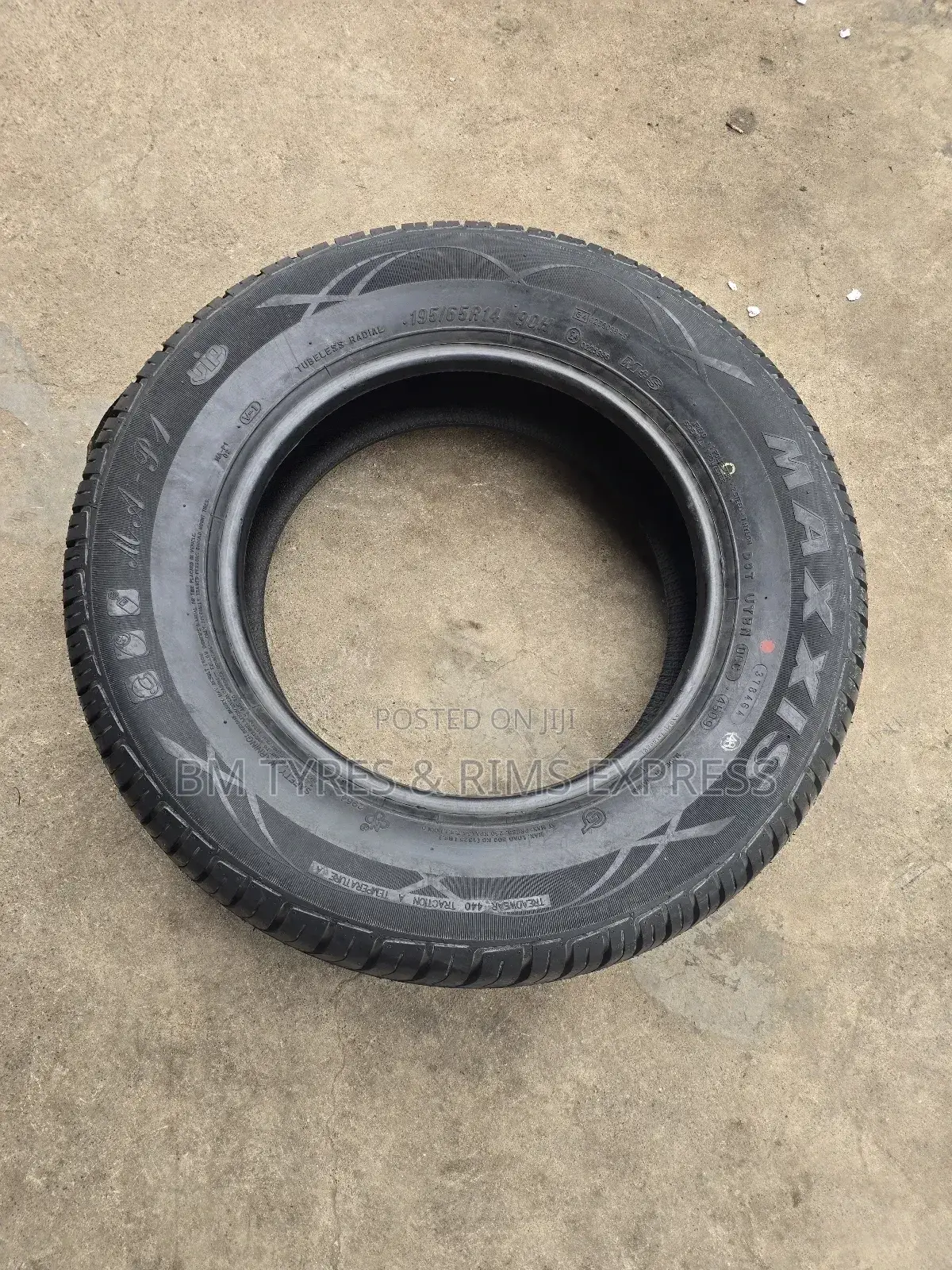 195/65 R14 Maxxis Tyres.