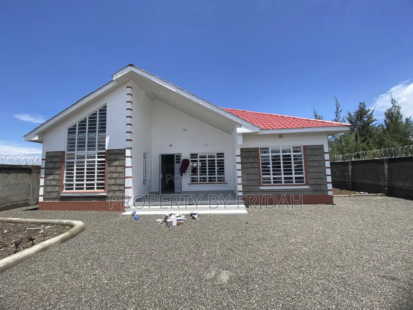4bdrm Bungalow in Kitengela for sale