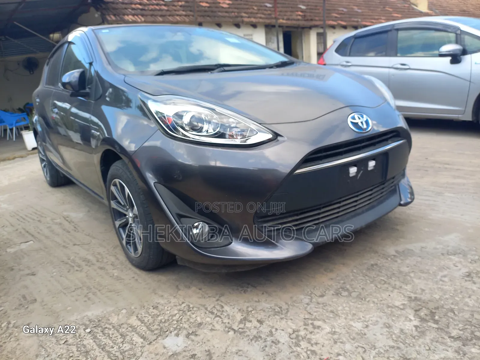Toyota Aqua 2019 Gray