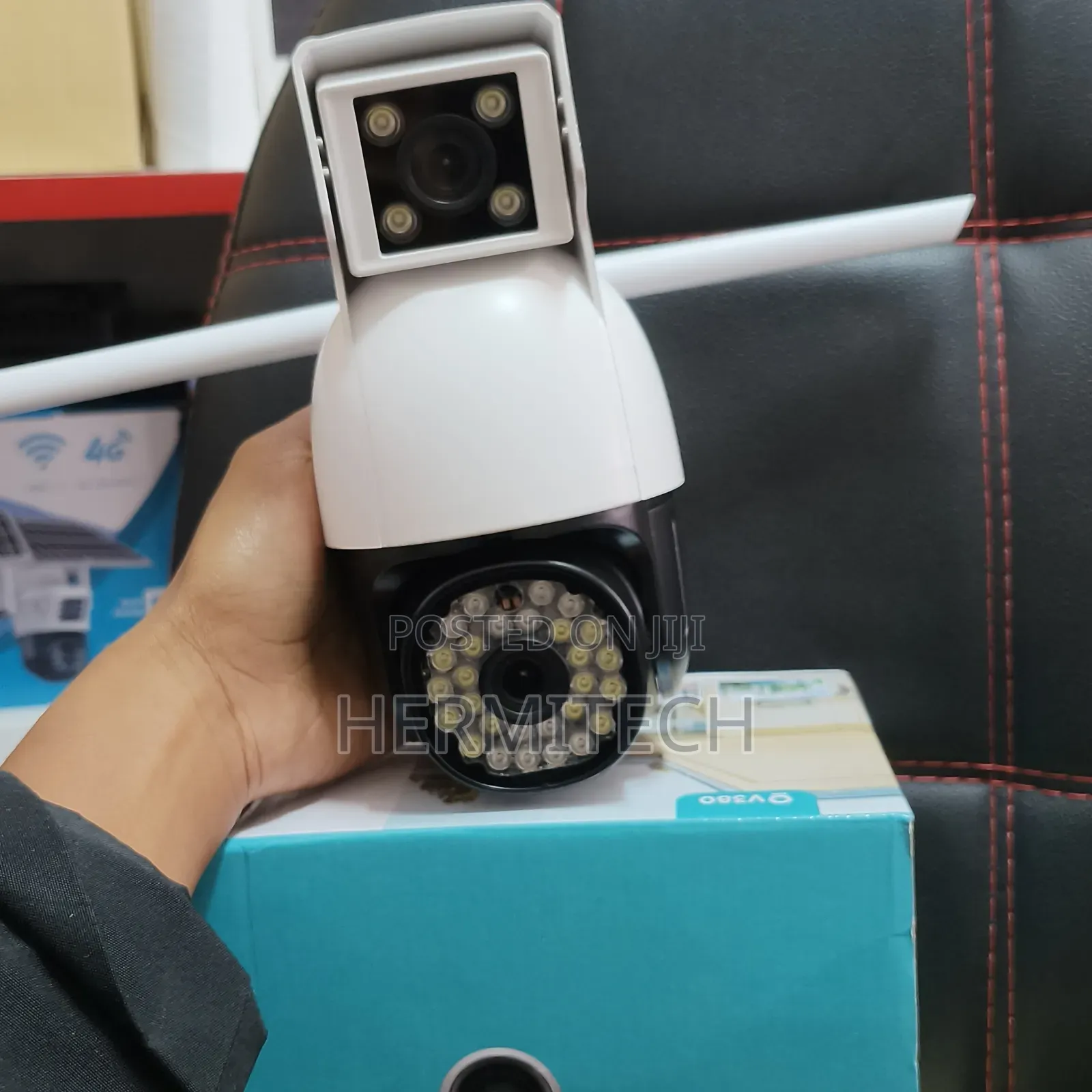 White Dual Lens 4g Wifi Enabled CCTV Available in Stock