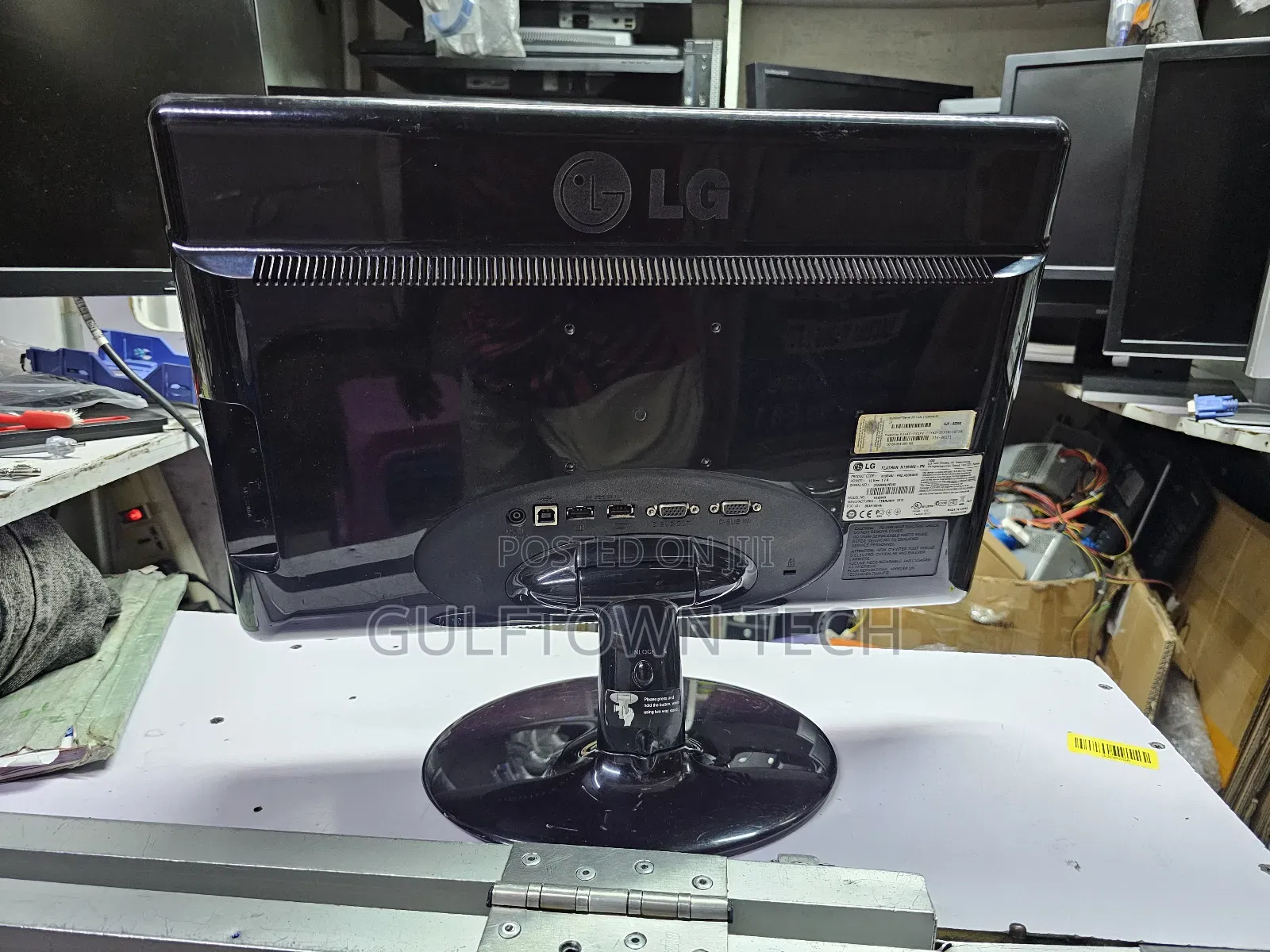 Lg 19inch TFT Monitor Super Clean Unit