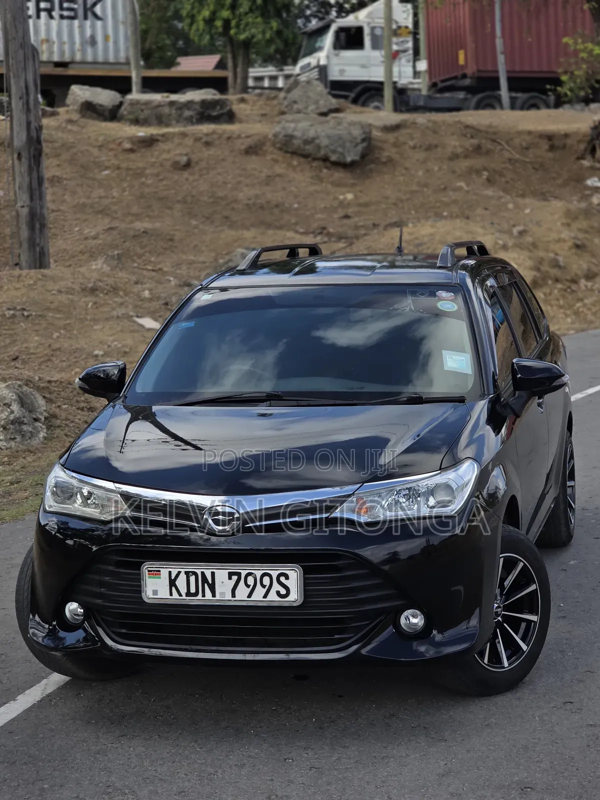 Toyota Corolla Fielder 2016 Black