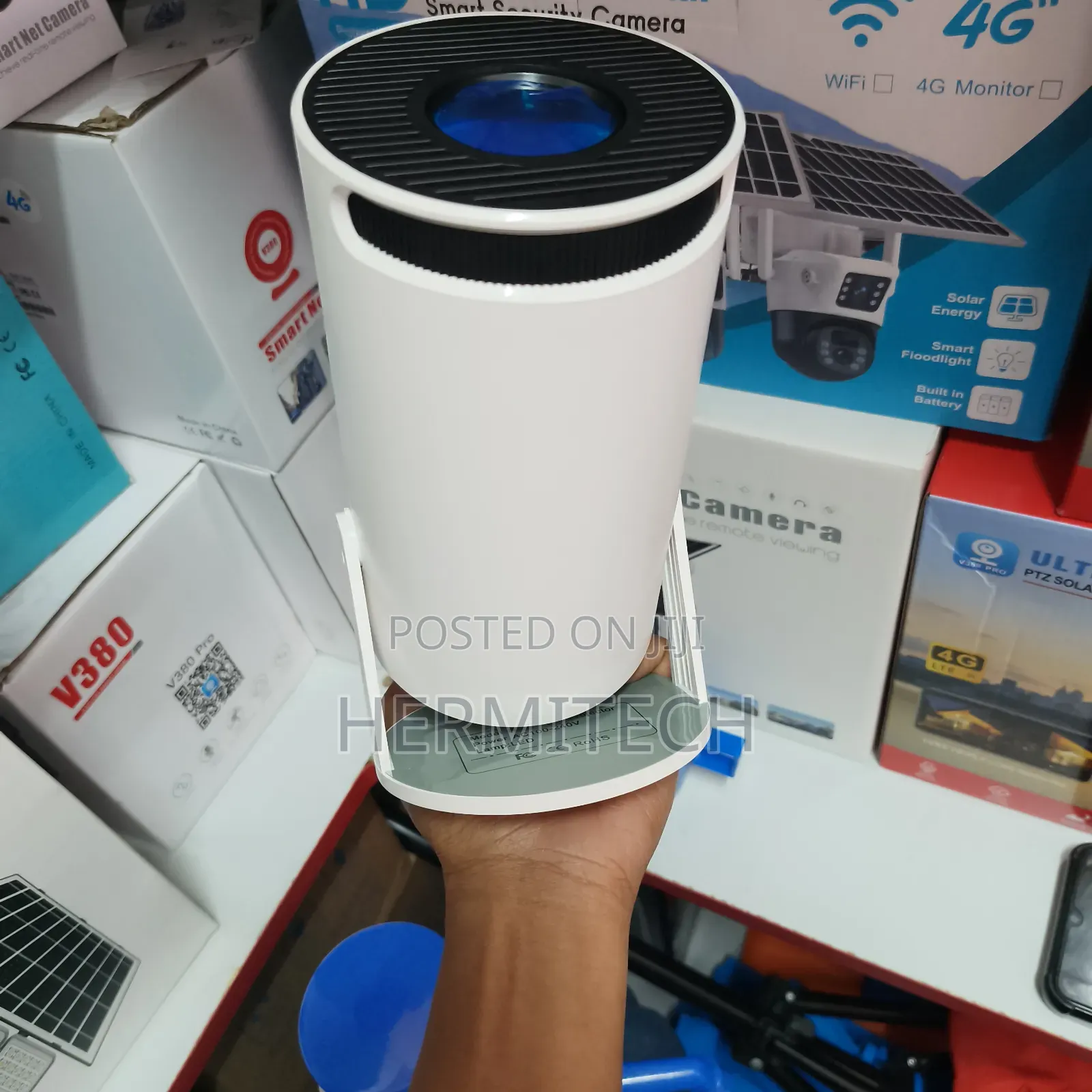 Hy300 Mini Normal Projector Maximum Display Size of 130inches In
