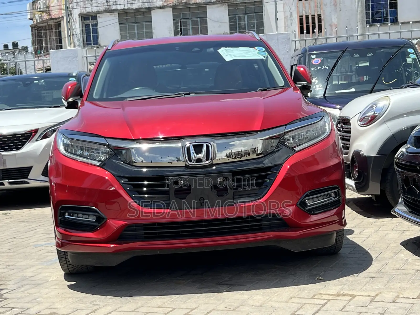 Honda Vezel 2019 Burgundy