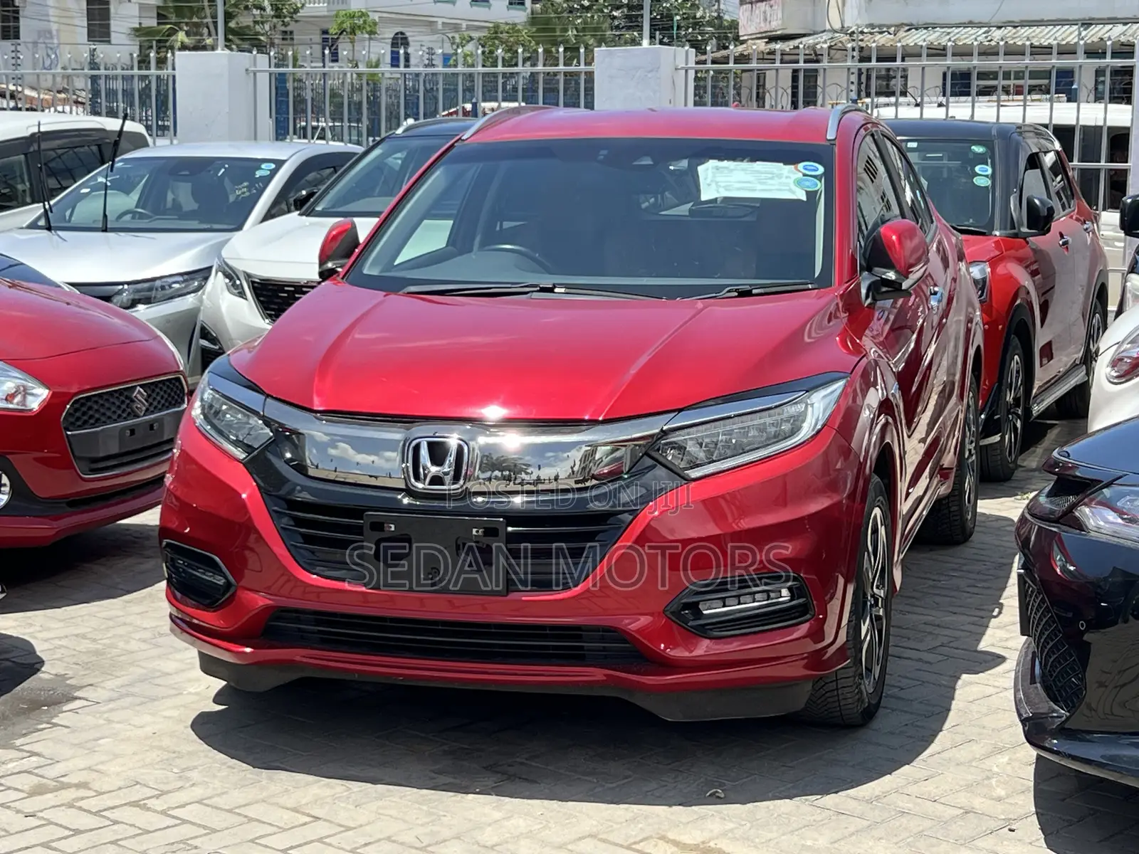 Honda Vezel 2019 Burgundy
