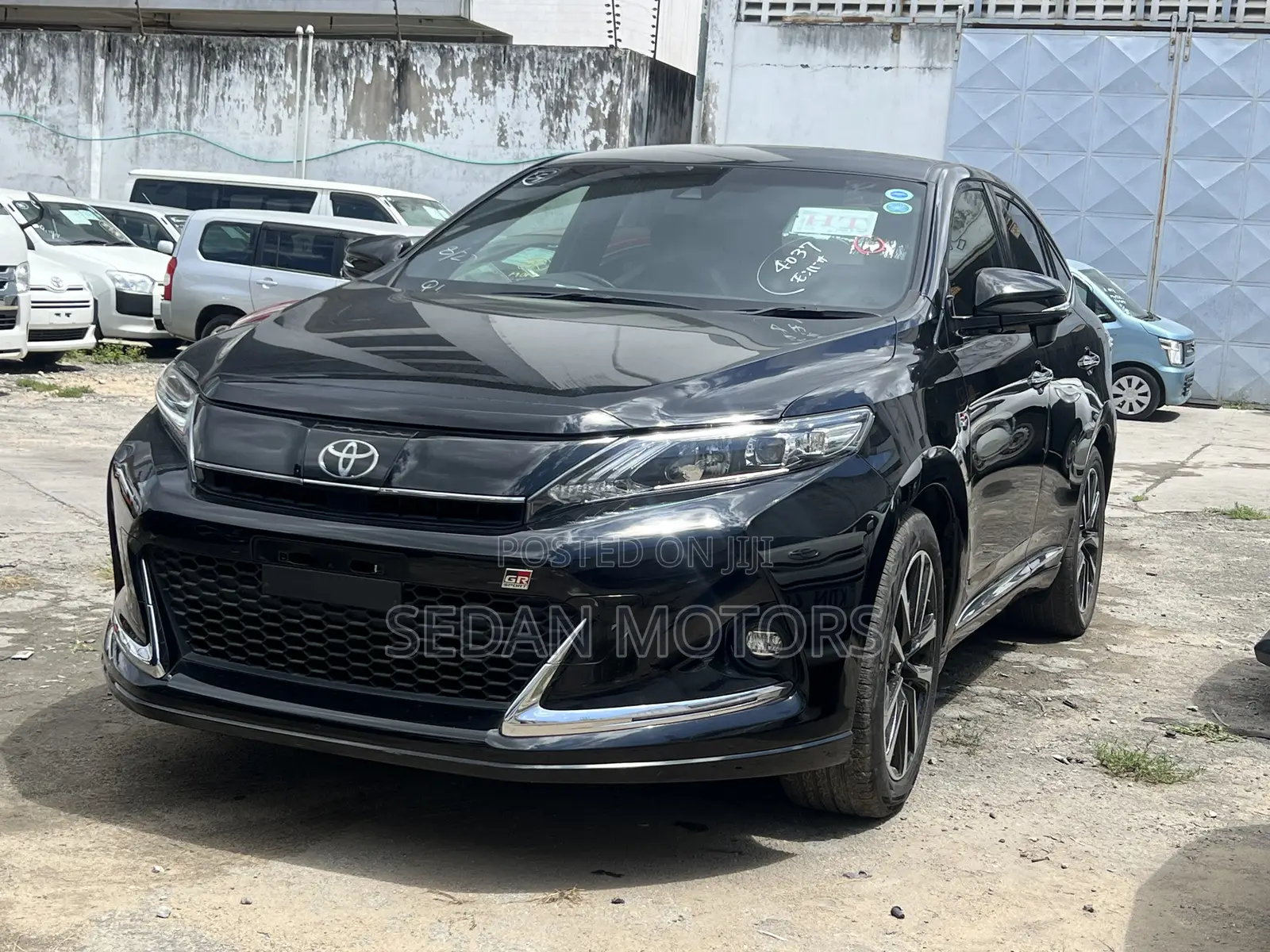 Toyota Harrier 2019 Black