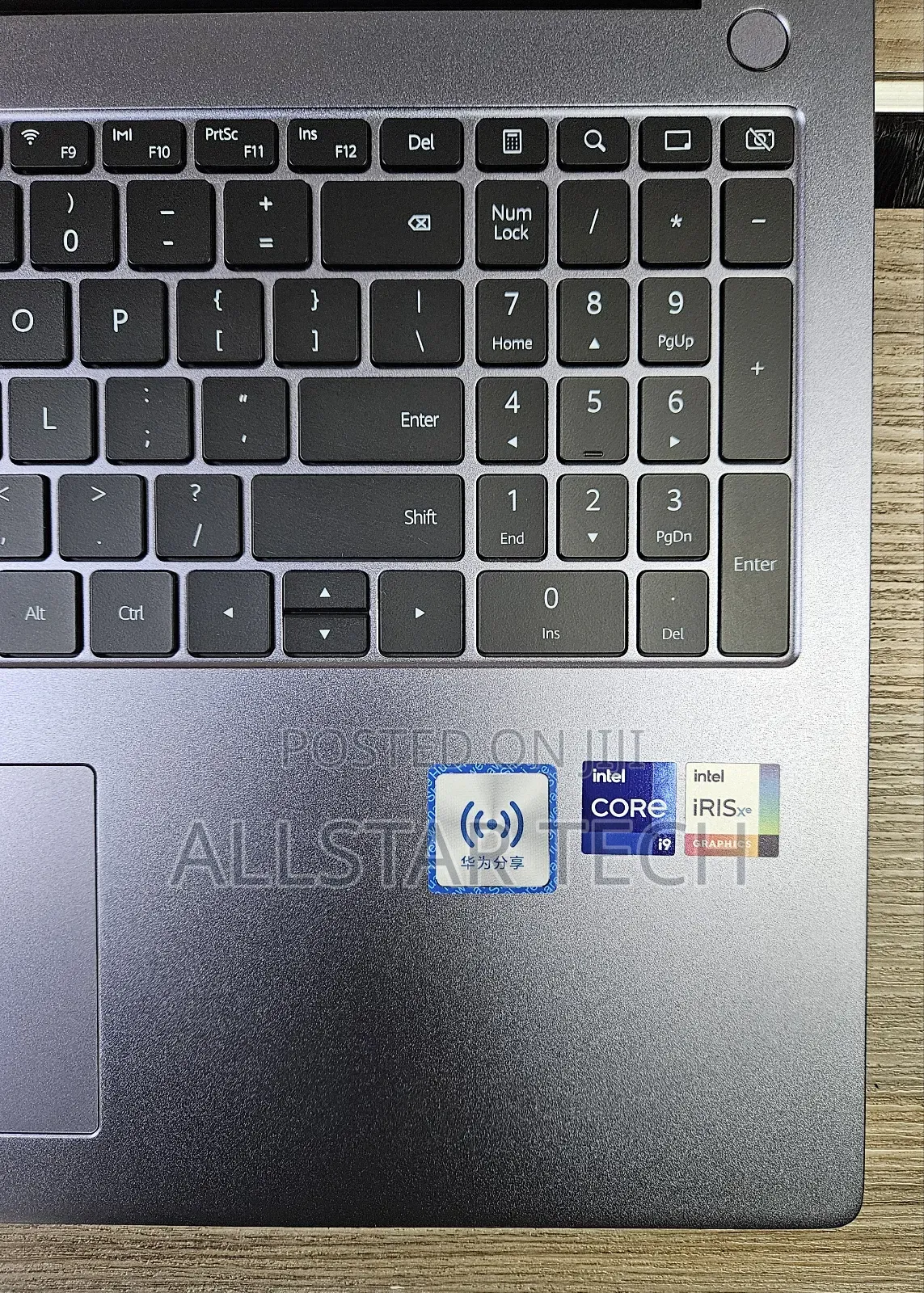 Laptop Huawei Matebook D 15 16GB Intel Core i9 SSD 512GB