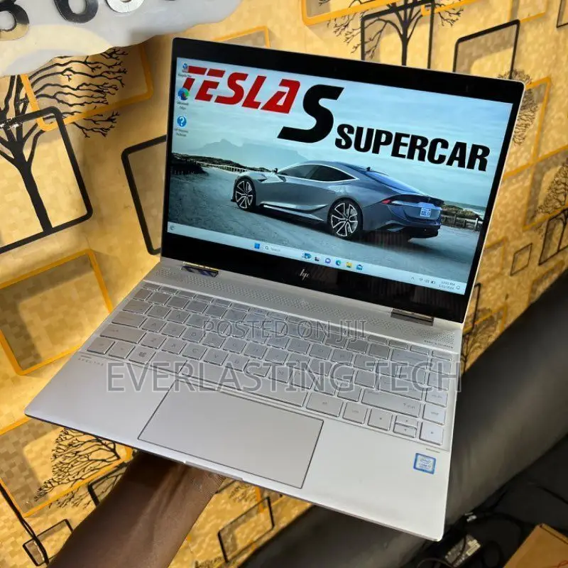 New Laptop HP Spectre X360 8GB Intel Core i5 SSD 512GB