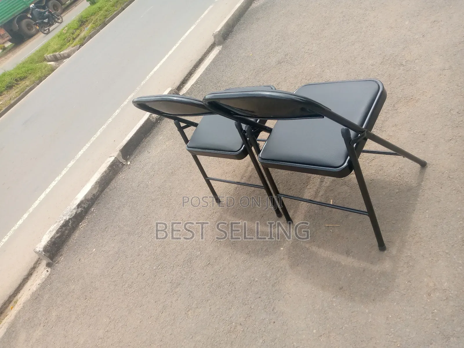 Folderable Chairs Leather