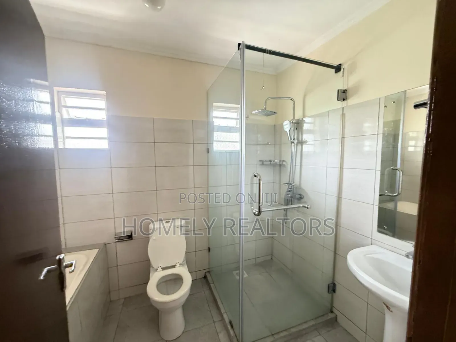 4bdrm Maisonette in Nairobi, Karen for rent