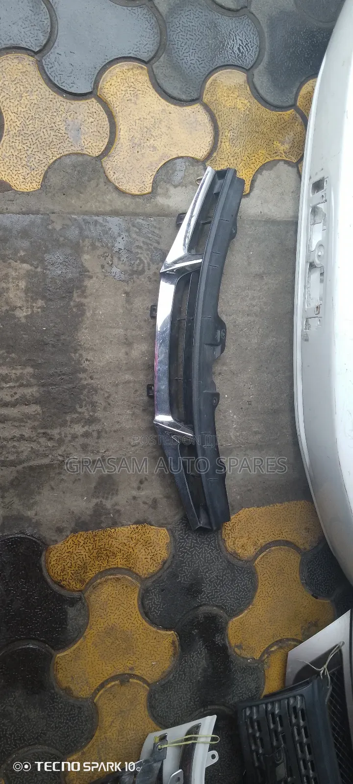 Toyota Wish 2010 Grill