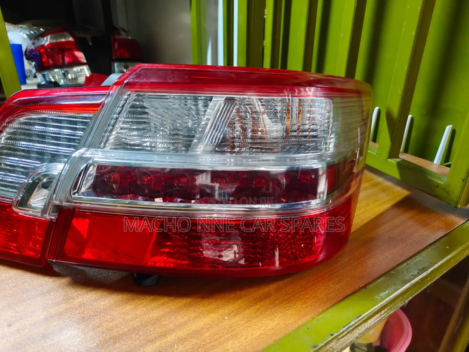 Toyota Premio 265 Taillight