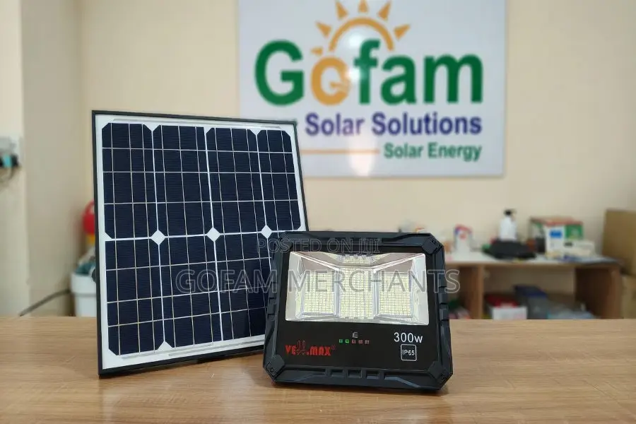 300 Watts Velmax Integrated Bright Solar Floodlights
