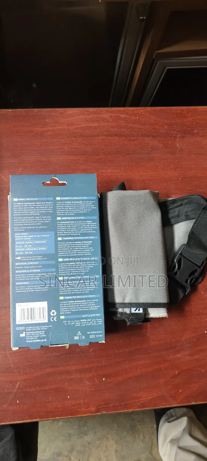 A Kedley Senior Fabric Arm Pouch