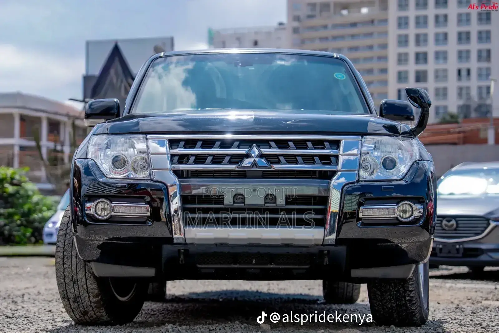 Mitsubishi Pajero V80 3.2 DI-D 2019 Black