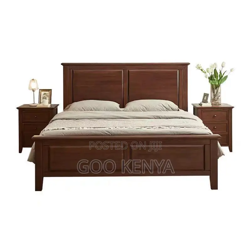 Home Bed; Elegant Mahogany King Bed With 2 Bedside Tables