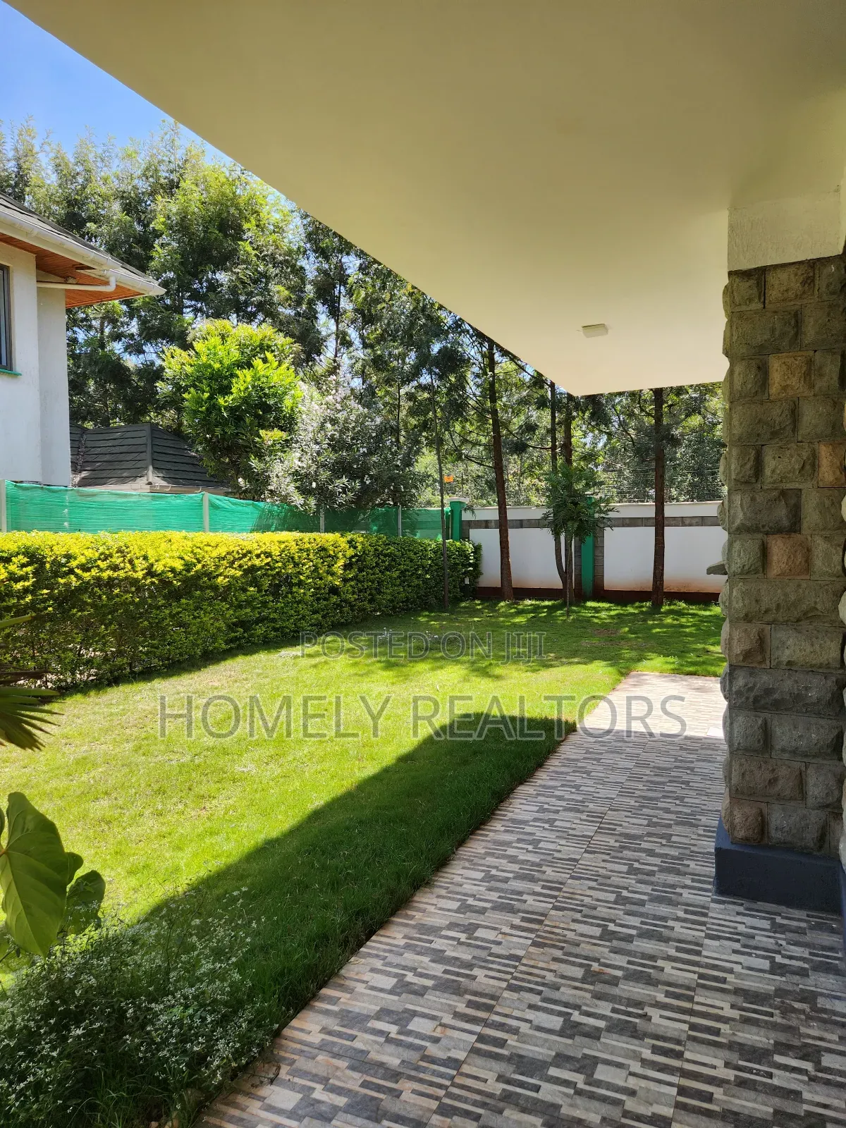 6bdrm Mansion in Nairobi, Karen for rent