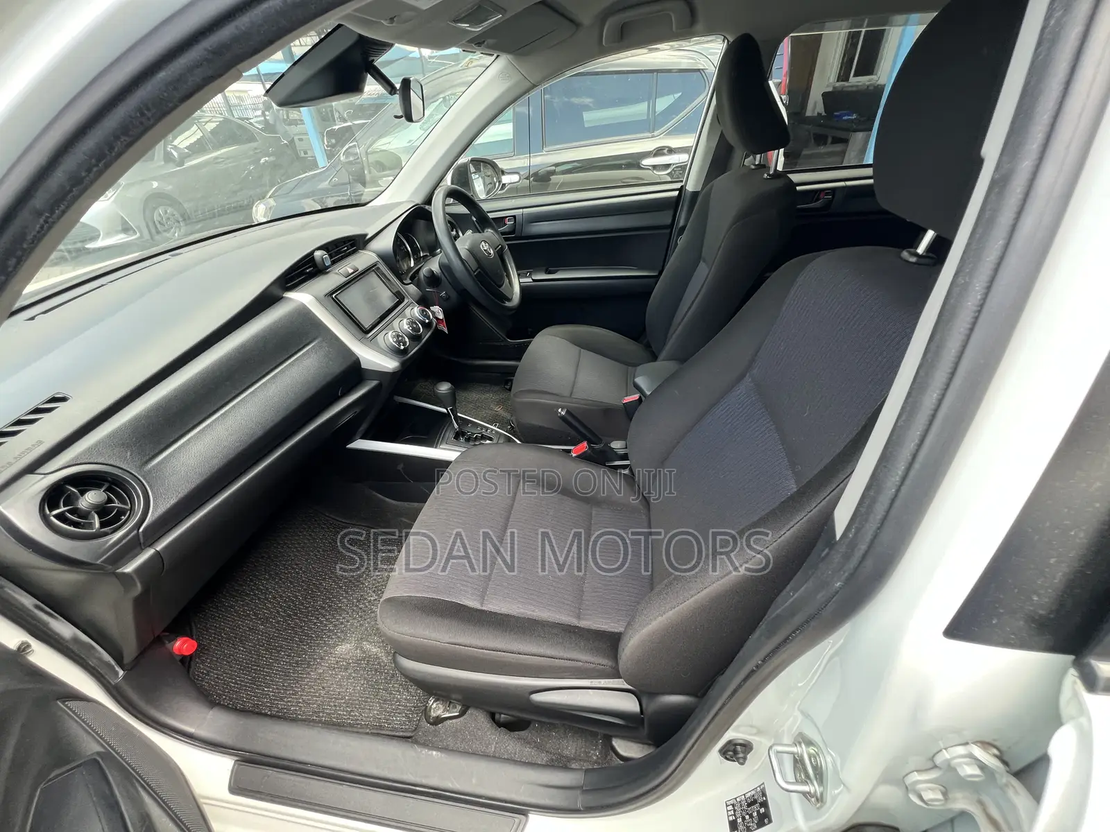 Toyota Corolla Fielder 2019 White