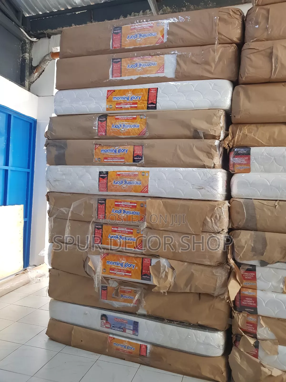 6×6 Heavy Duty Quilted. 10 Inches