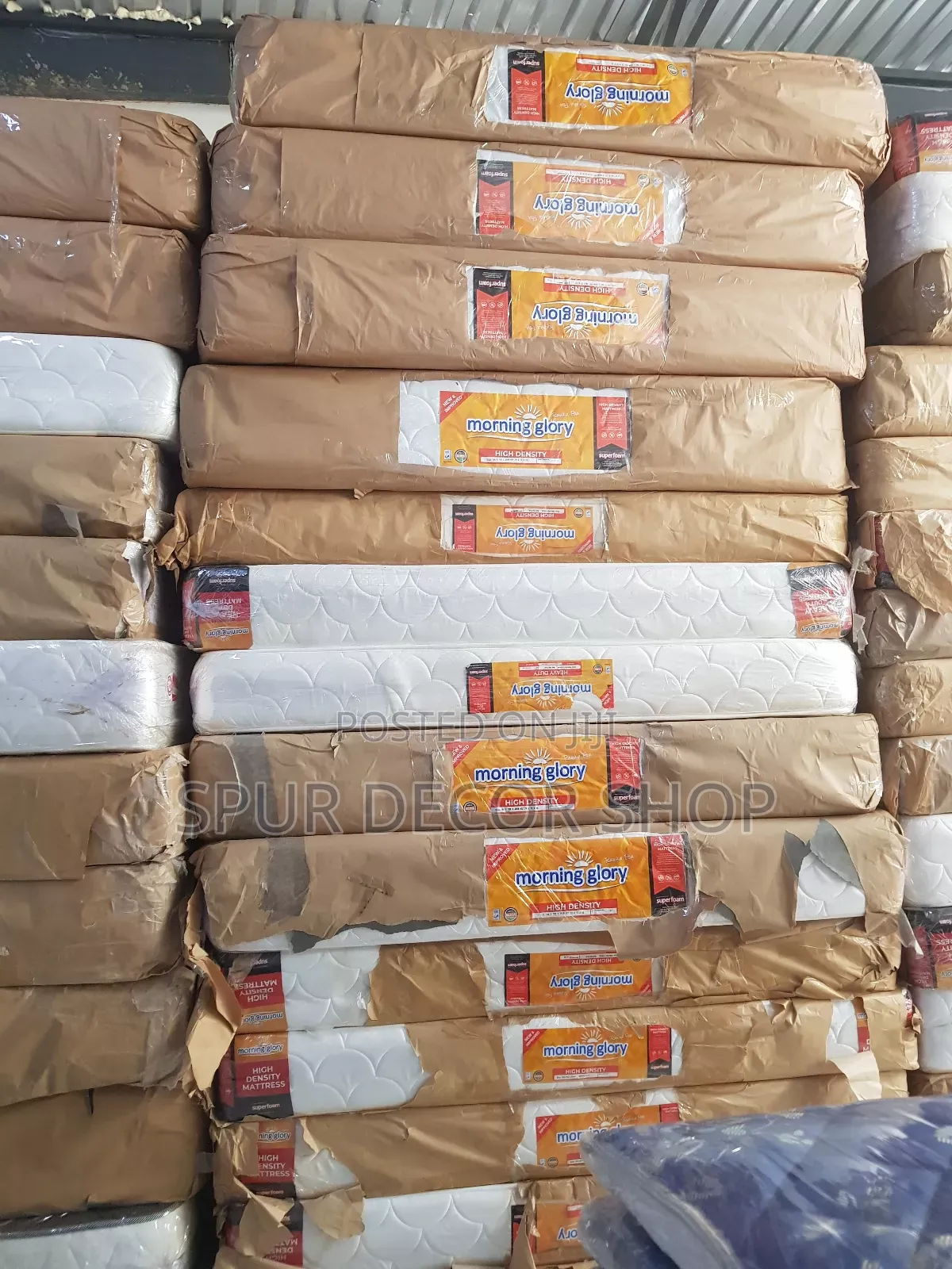 6×6 Heavy Duty Quilted. 10 Inches