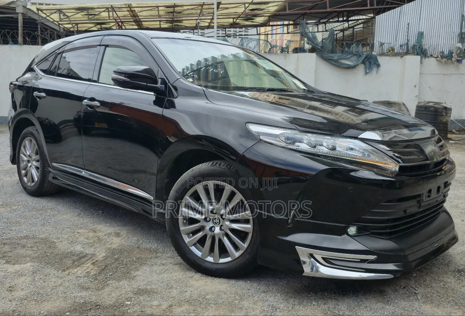 Toyota Harrier 2.0 2019 Black
