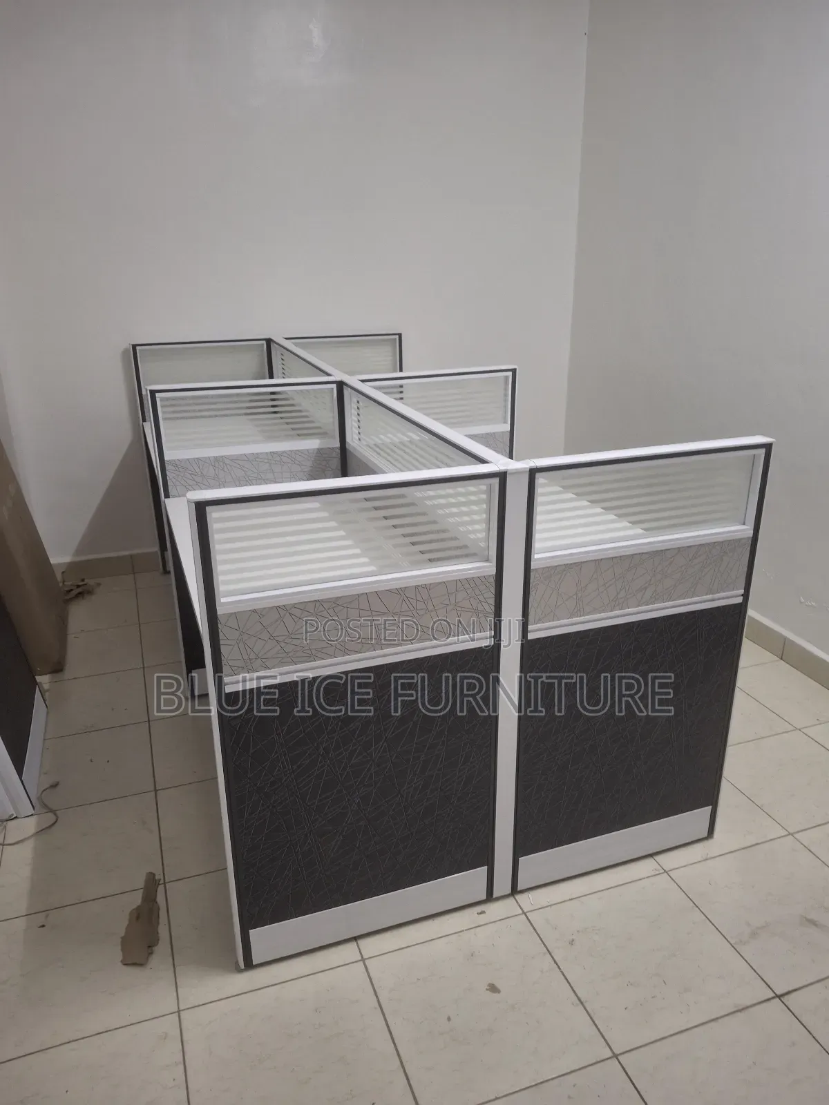 White-Grey Office Working Station 4-Way