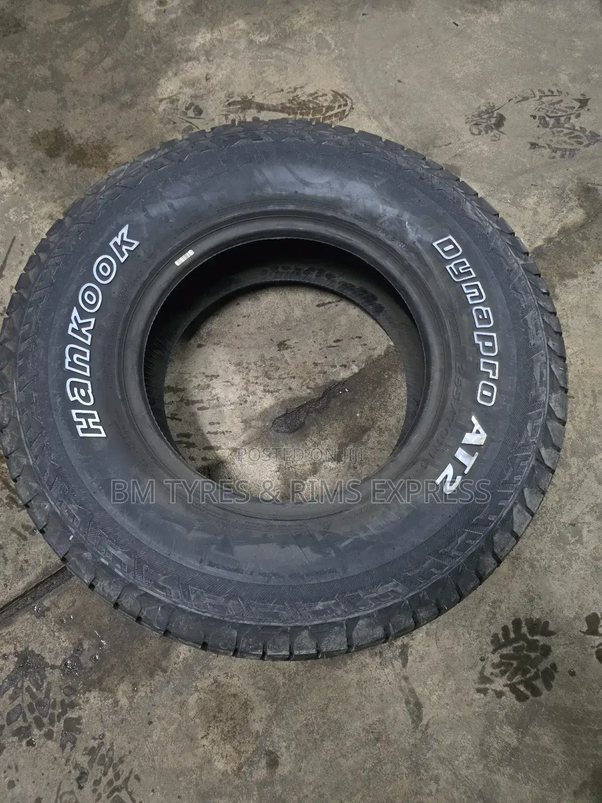 265 /70 R16 Hankook Tyres (All Terrein) Korea.