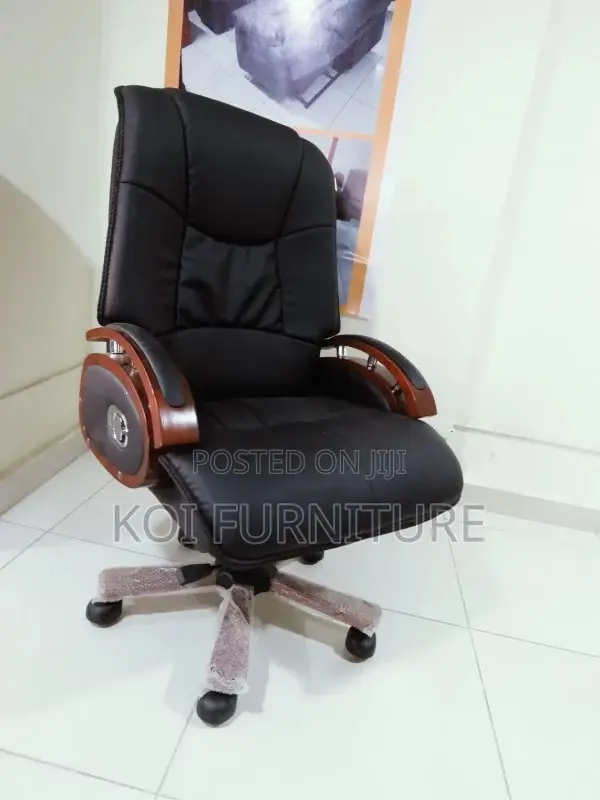Office Chair; Leather Executive High Back Office Chair