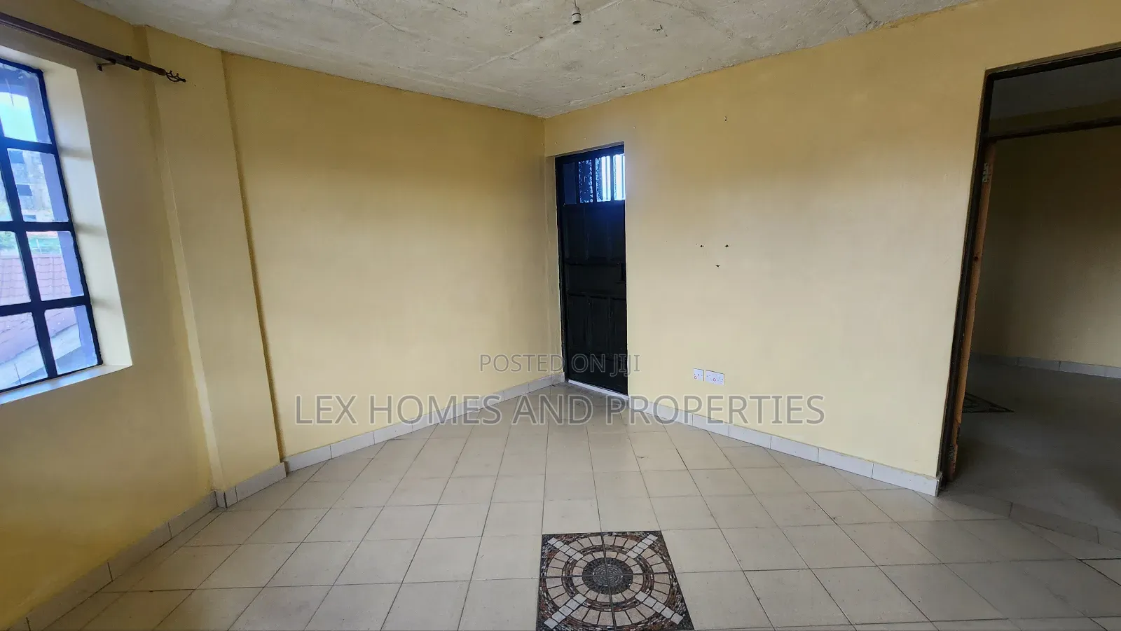 Mini Flat in Maasai Lodge for rent