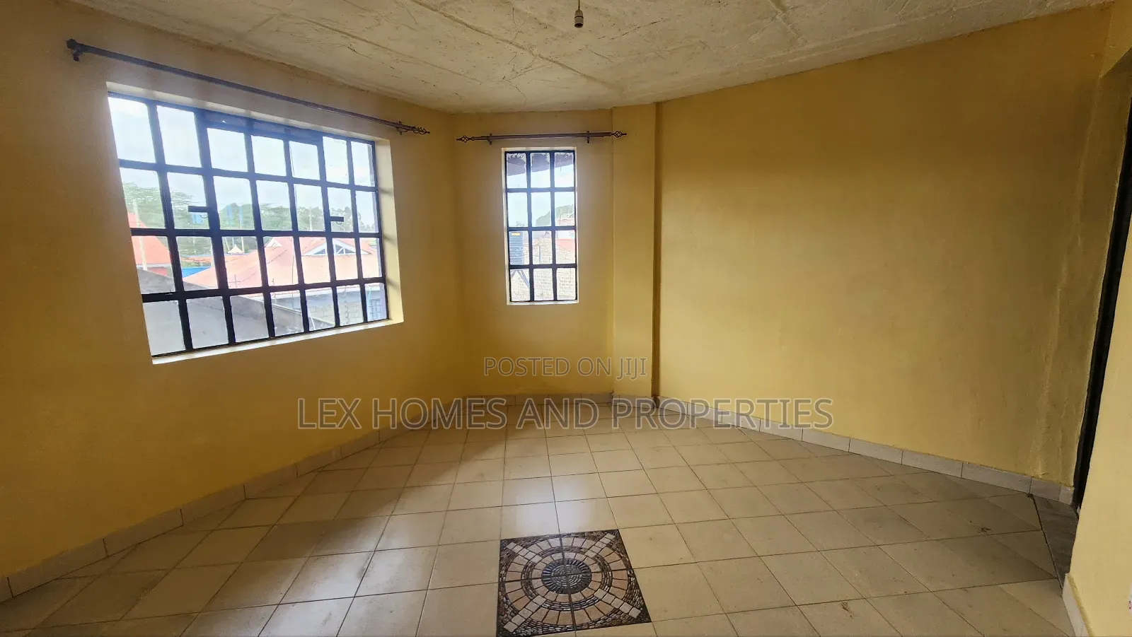 Mini Flat in Maasai Lodge for rent