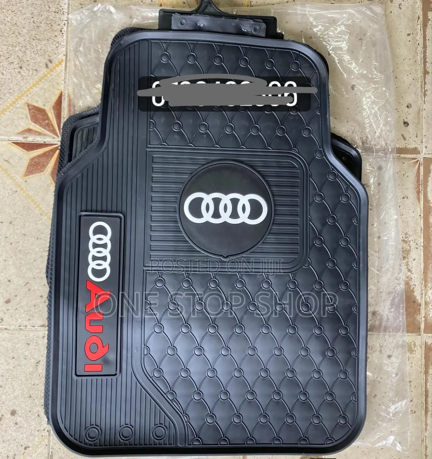 5pcs Audi Carpets White Logo Dust Mats
