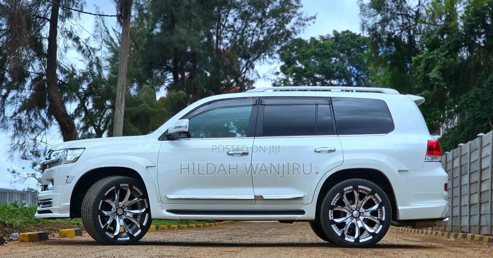 Toyota Land Cruiser 2019 White
