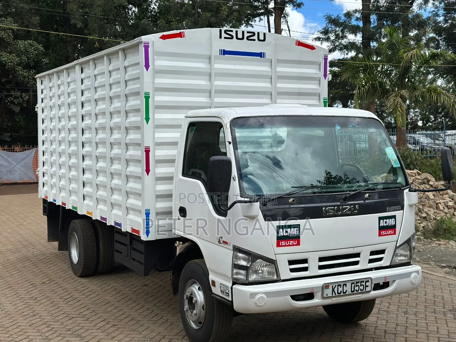 Isuzu NPR 2015 Model
