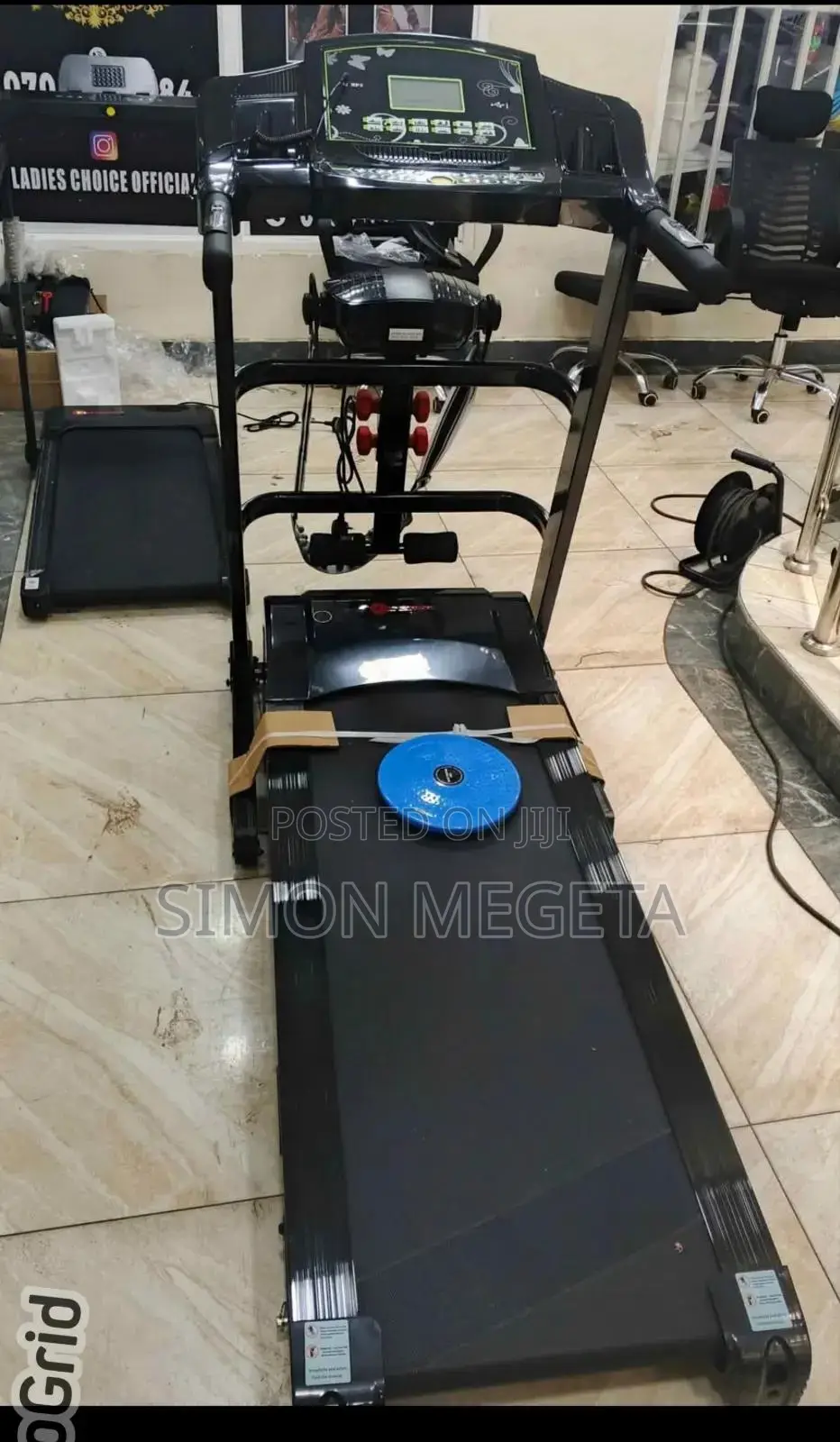 New Treadmill Machine in Stock