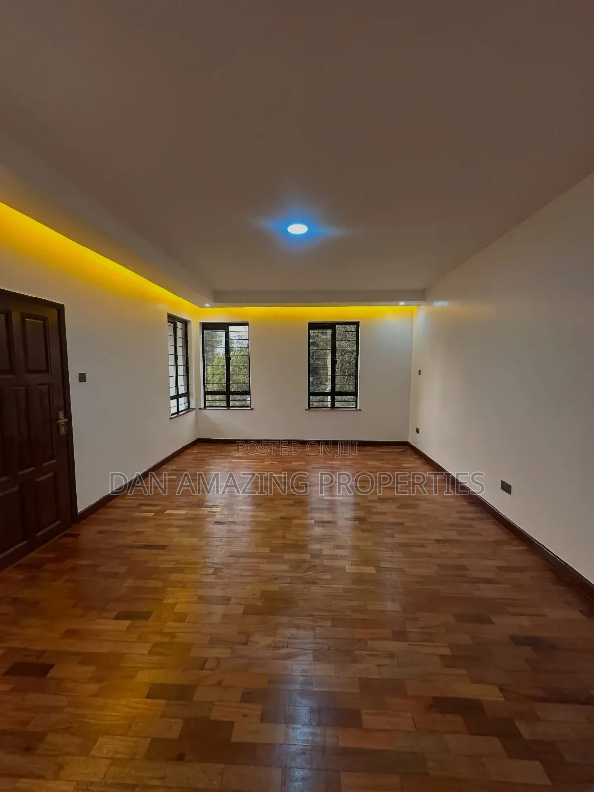 4bdrm Maisonette in Maragara Rd, Kibiku for sale