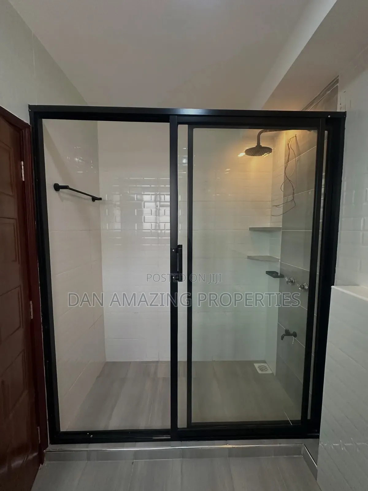 4bdrm Maisonette in Maragara Rd, Kibiku for sale