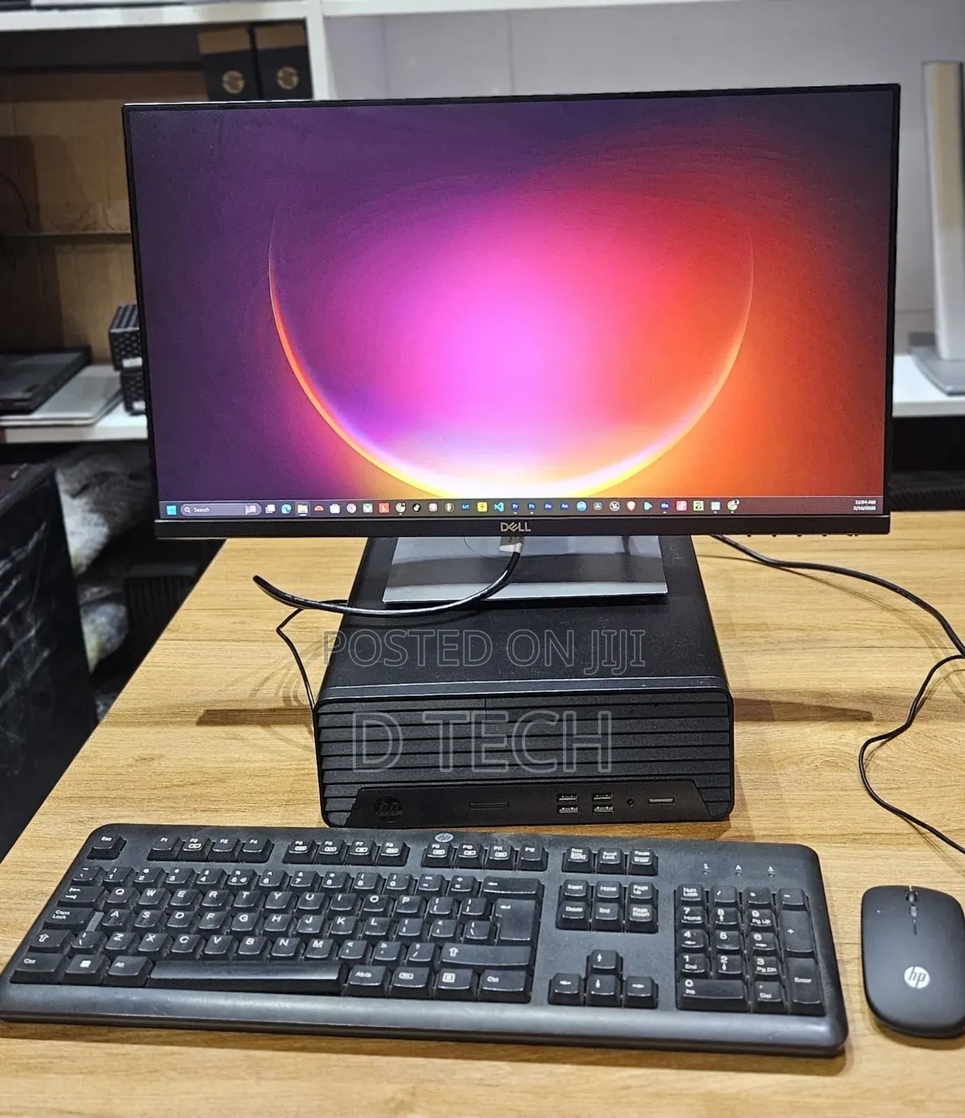 Desktop Computer HP 8GB AMD Ryzen 5 SSD 256GB