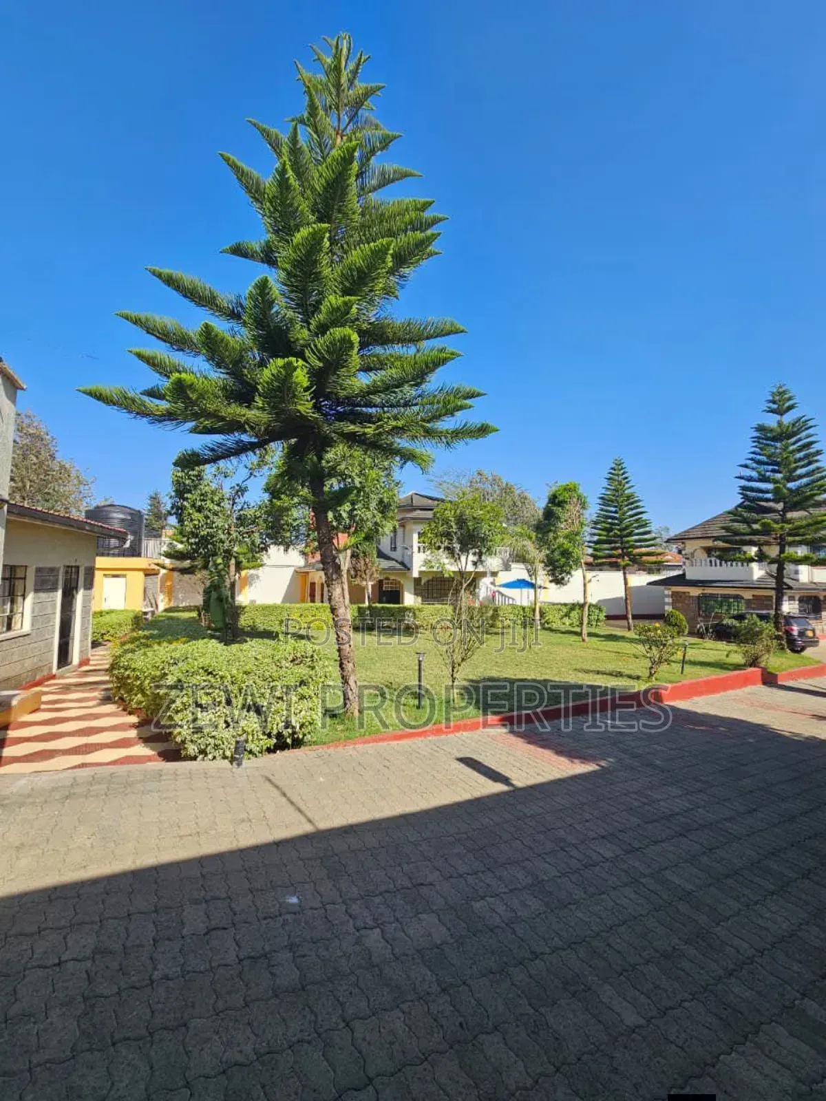 5bdrm Mansion in Kibiku for sale