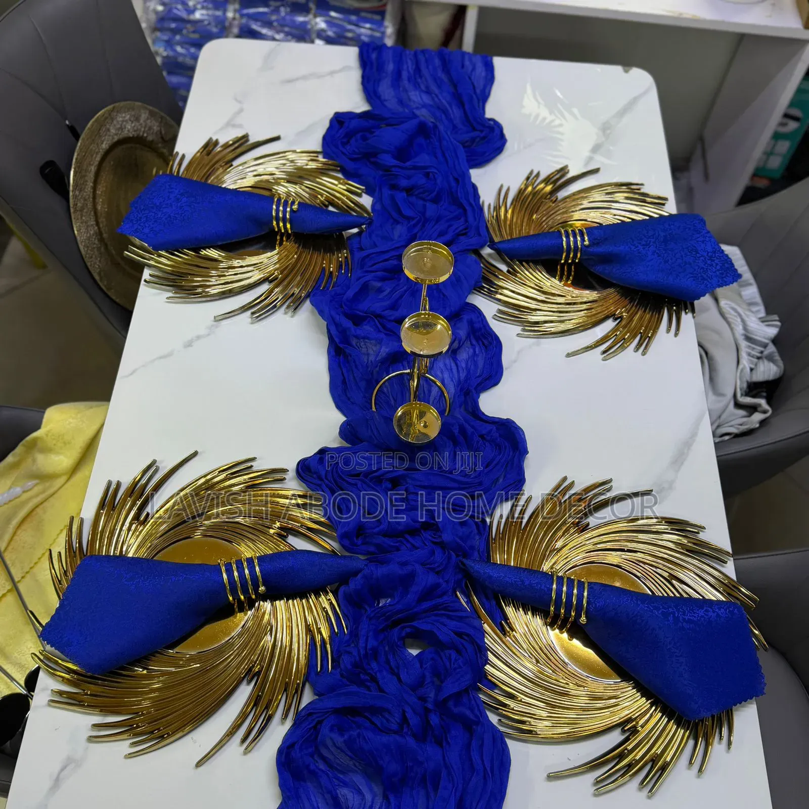 Blue Cheese Clothe Table Runner