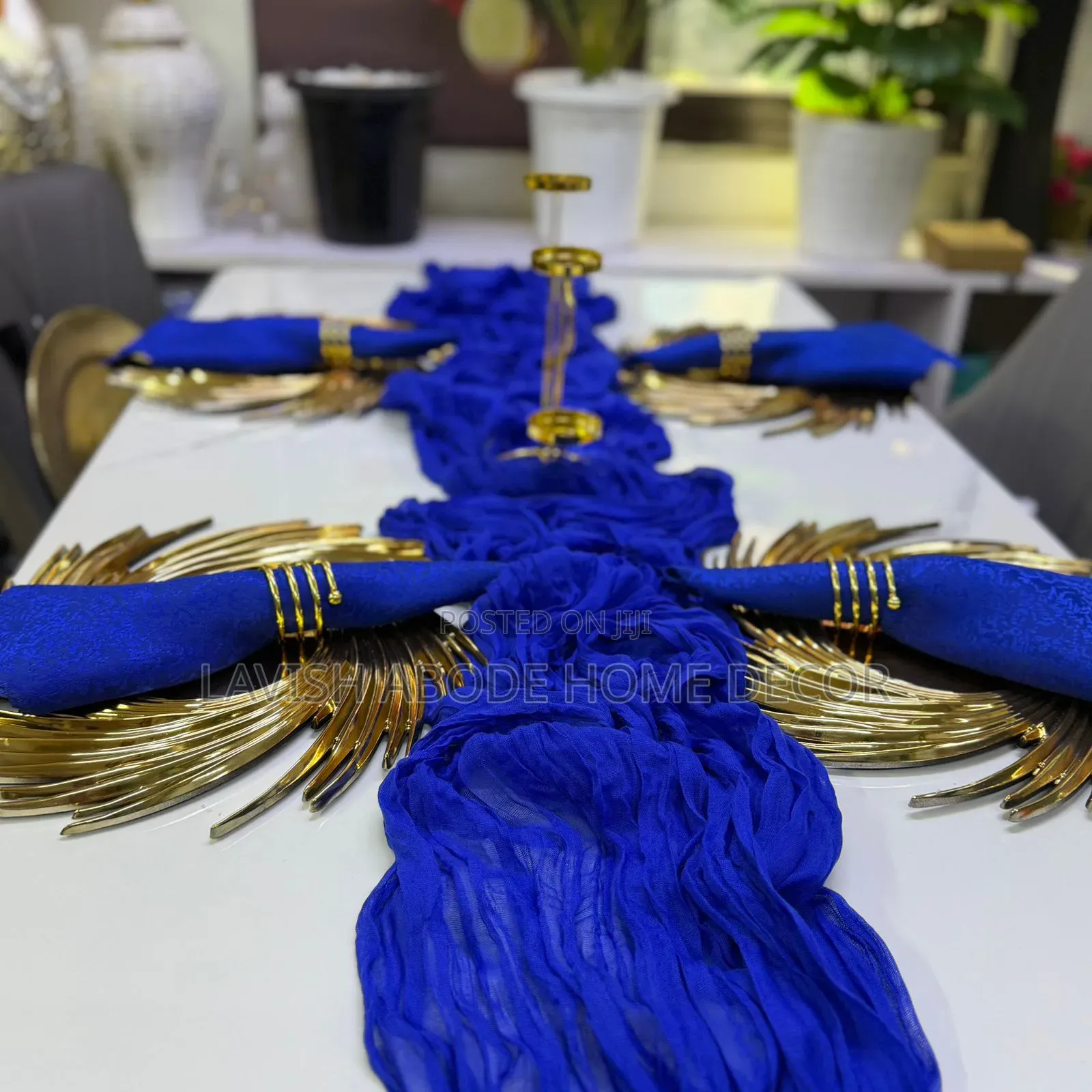 Blue Cheese Clothe Table Runner