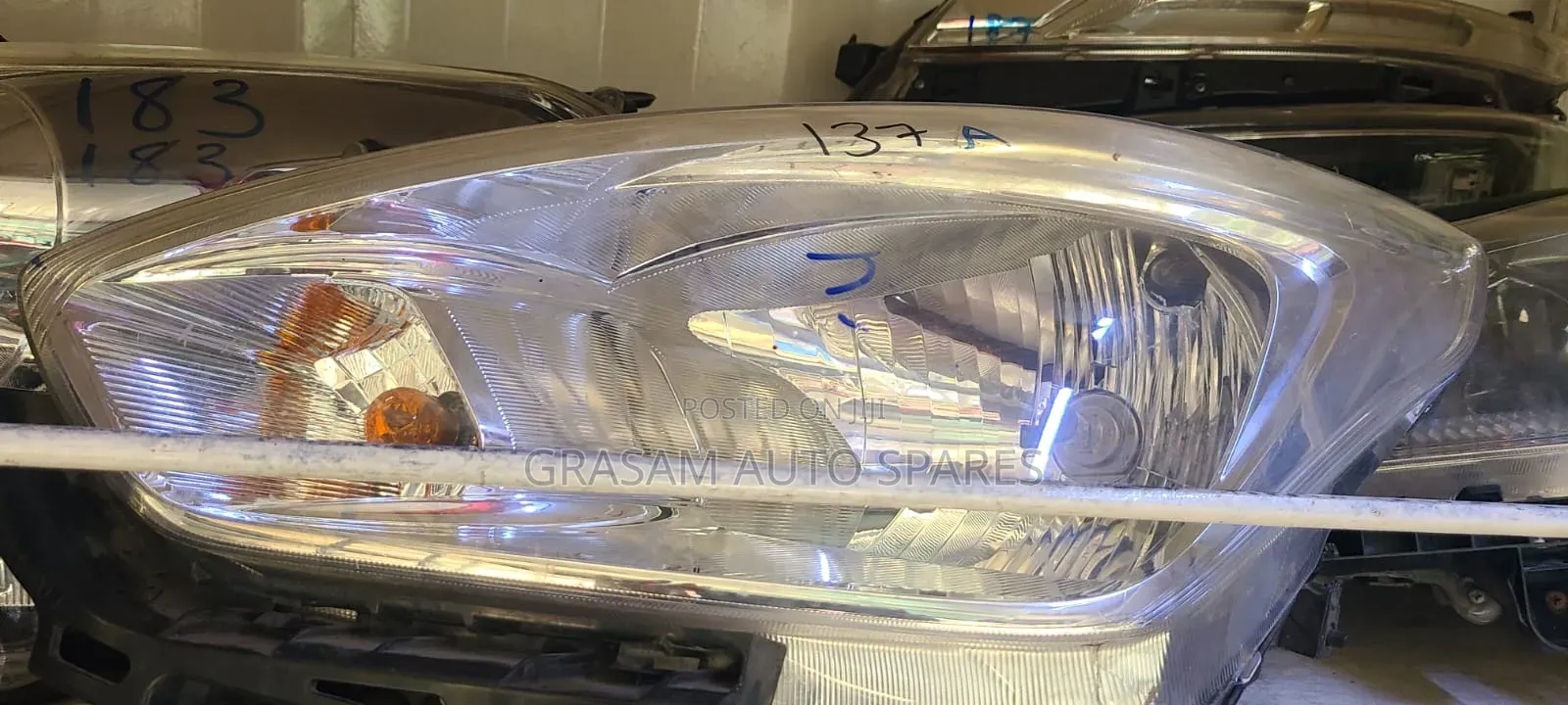 Toyota Crown 2010 Non Xenon Headlight