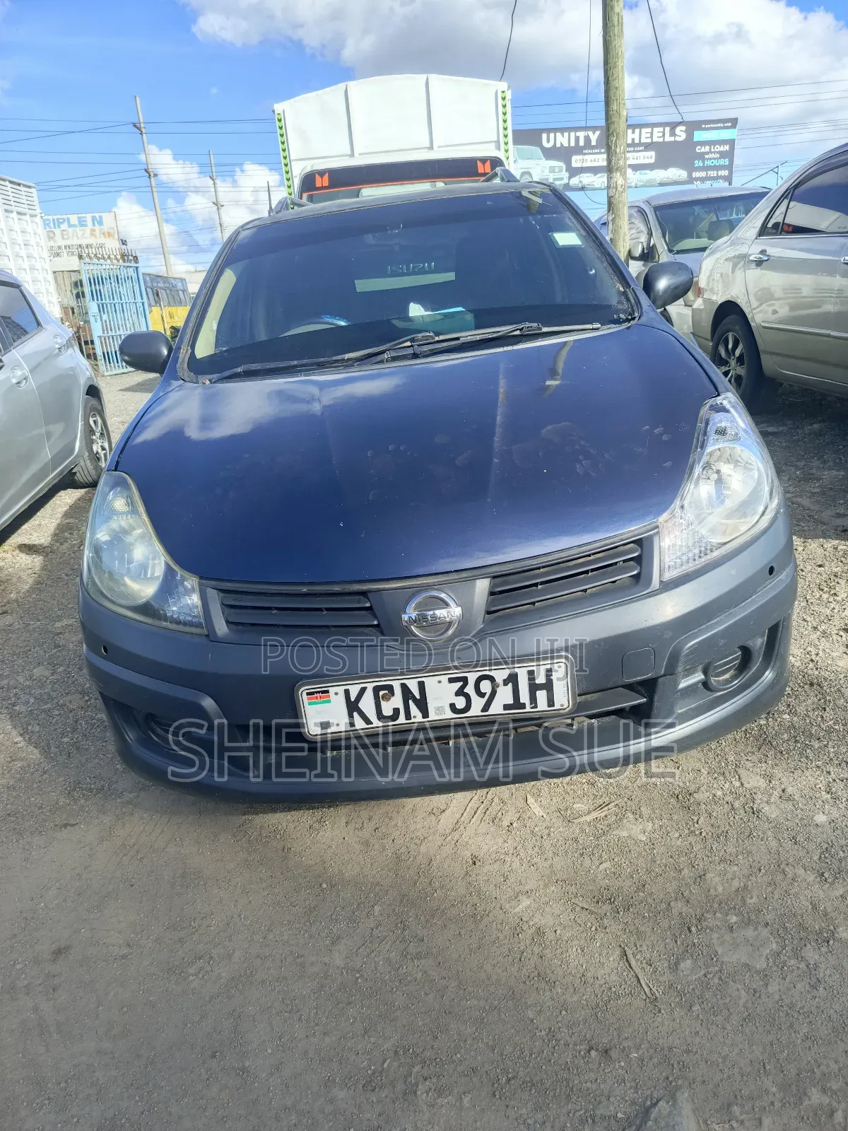 Nissan Advan 2010 Blue